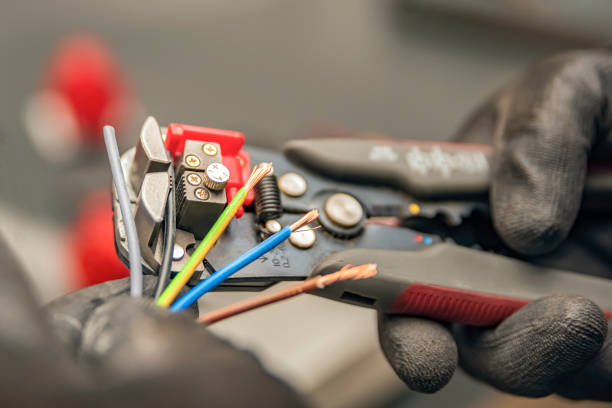 Best Electrician Near Me  in Bevil Oaks, TX